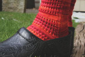 Halcyon Yarn Digital Patterns Strings of Rubies Socks, download