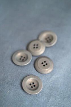 Corozo  Tagua Grey Button