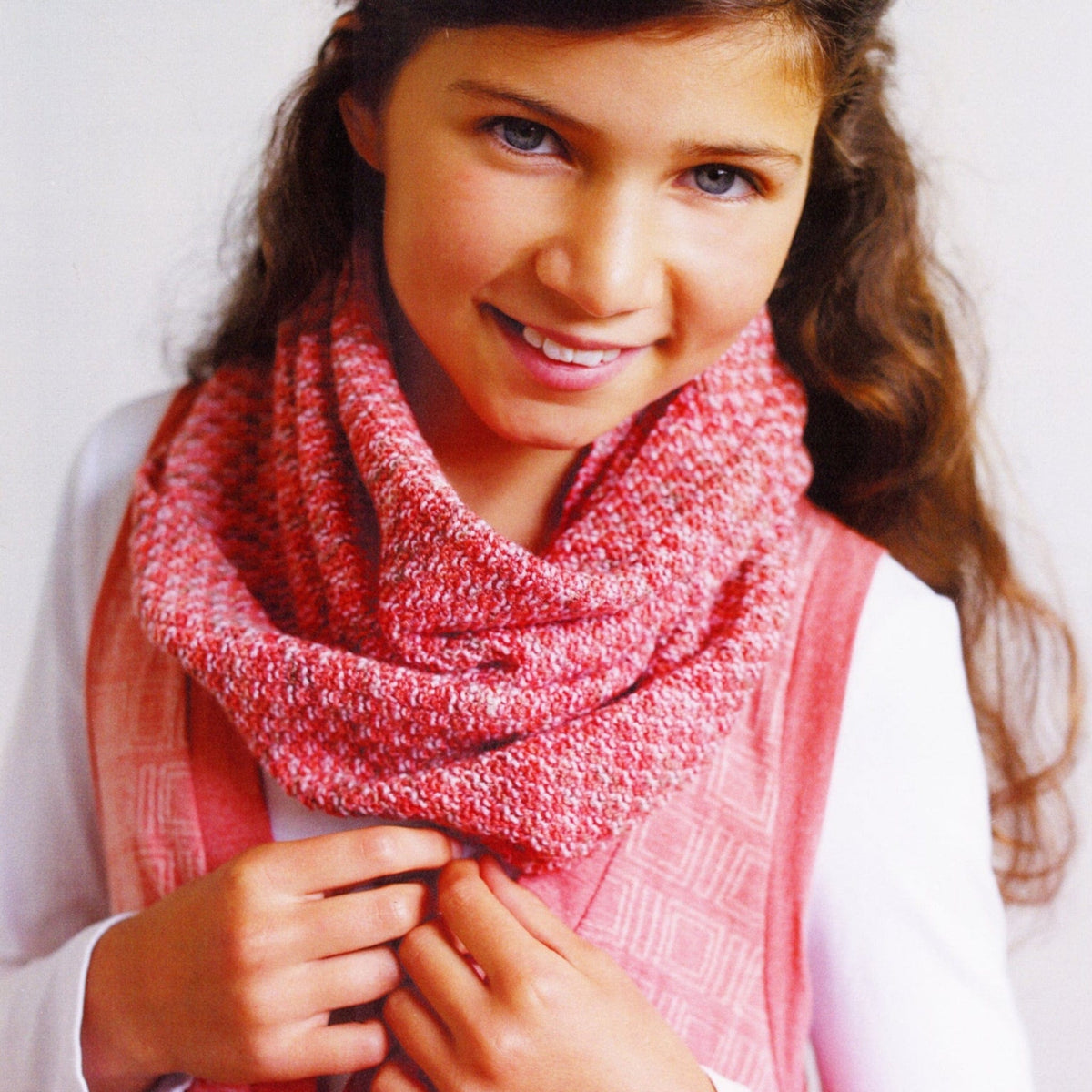 Knitting Fever / Euro Yarns Print Patterns Ribbed Cowl - Ella Rae Lace Merino Pattern