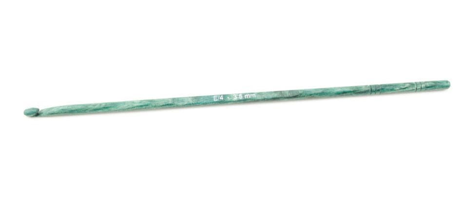 The Accessories Unlimited Knit Pro (Knitters Pride) Dreamz Wooden Crochet Hook, size E/4 - 3.5 mm, is displayed on a white background with a polished green finish.