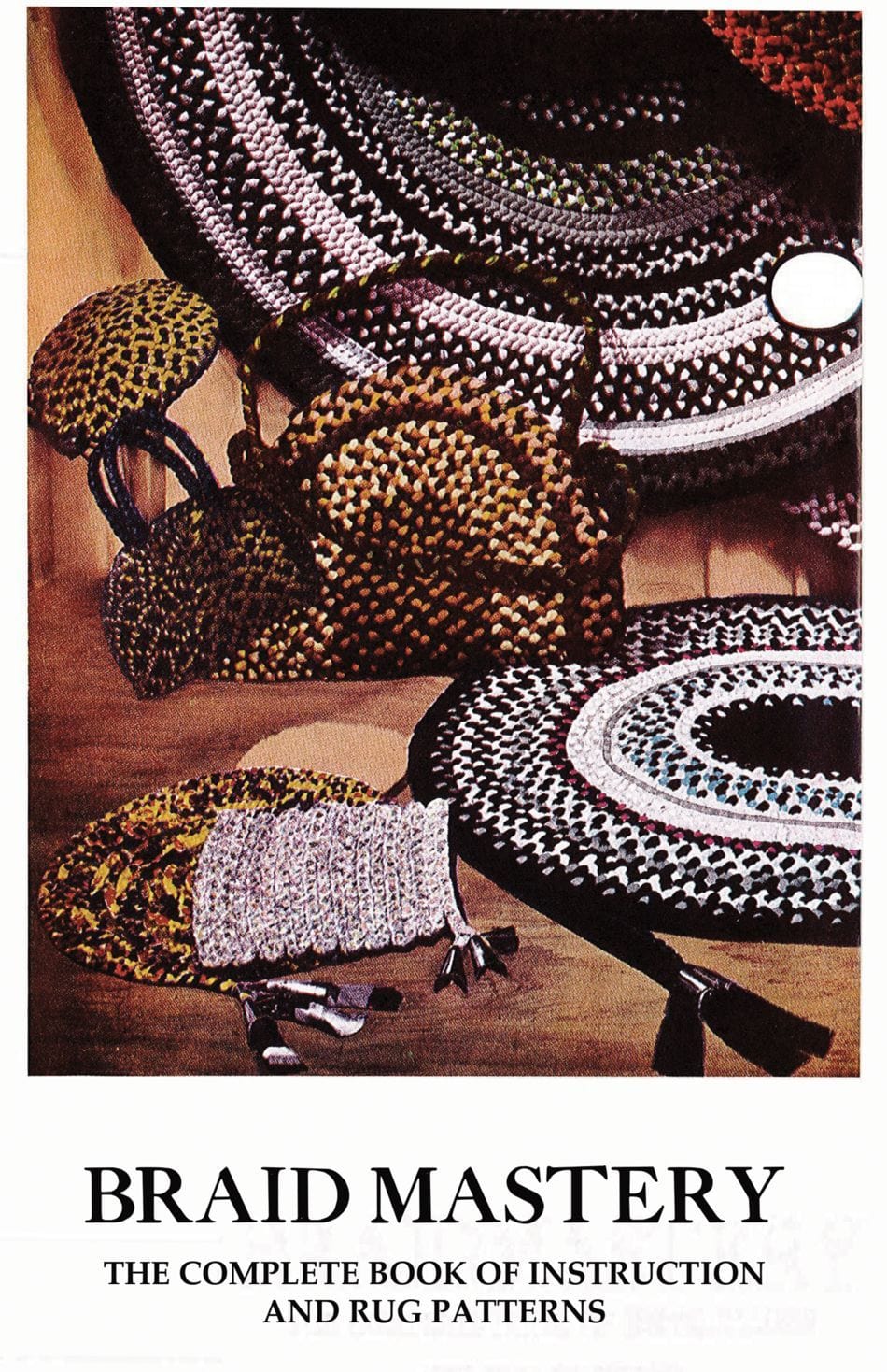 Braid Mastery by BraidAid: Expert Rug Braiding Guide | Halcyon Yarn